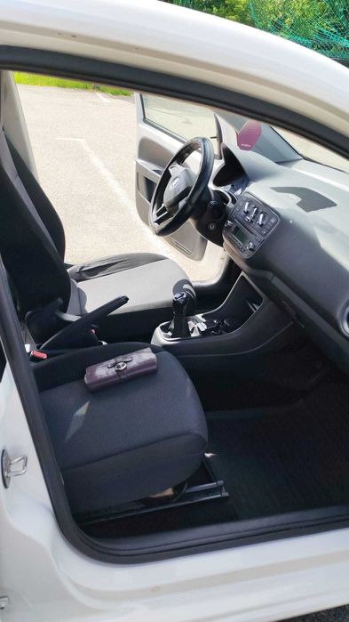 Vând Skoda Citigo 2016-1.0 Benzină (75 CP)-proprietar-telefon 0744800453