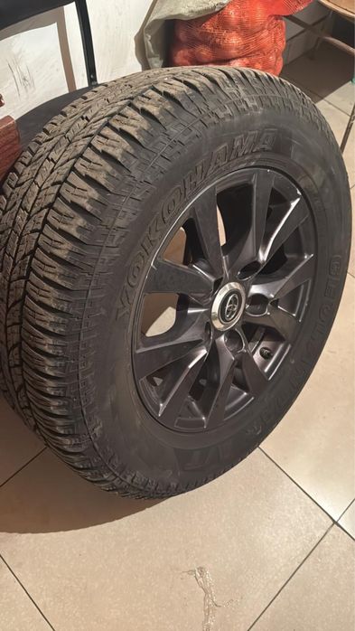 Продам колеса с дисками в комплекте285/60 R18