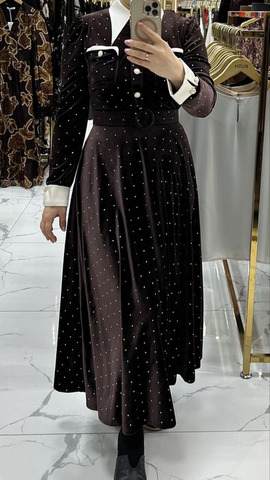 Продам платье бархат с атласом