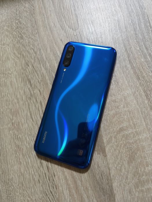 Смартфон Xiaomi Mi A3