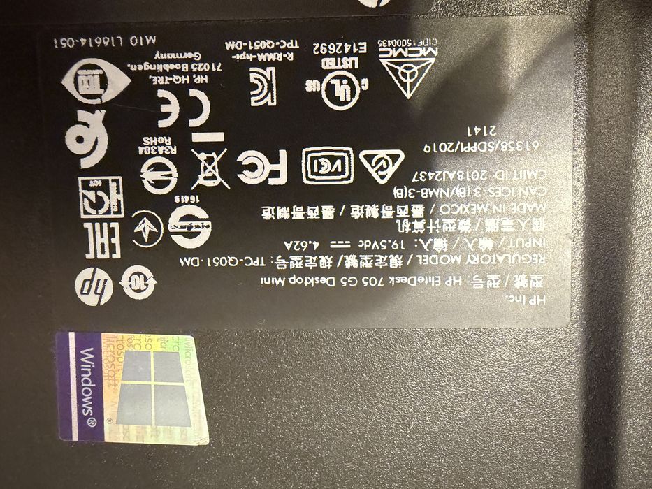 Mini Pc Hp 705 g5 Ryzen 5 3400G ; 8  gb ram ddr4