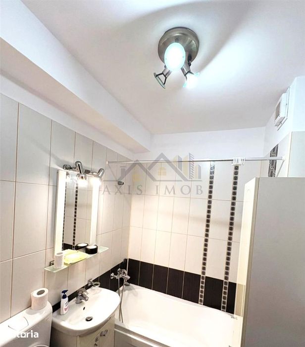 Apartament 3 camere conf 1 semidec zona N. Balcescu