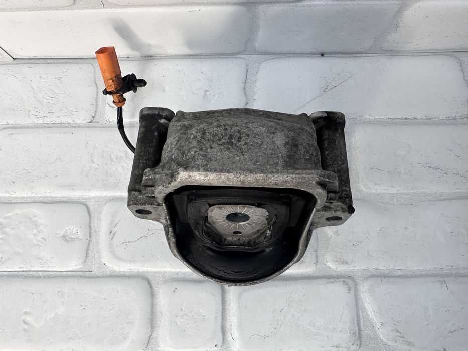 Тампон двигател AUDI Q5 SQ5 8R0199381 8R0199381AQ