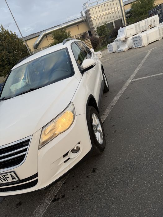 VOLKSWAGEN Tiguan 2011 — imagine 4