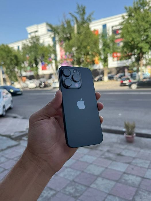 Iphone /15 pro  madeli