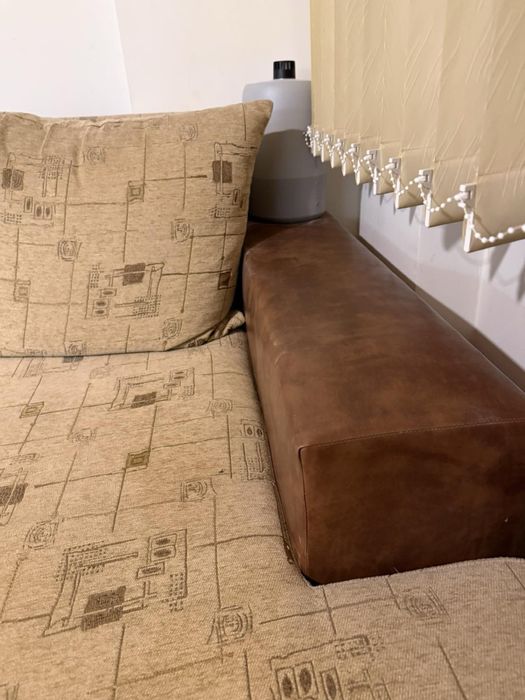 Разтегателен диван с ракла