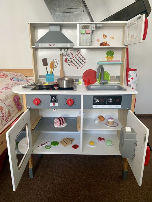 Vand bucatarie de lemn pentru copii