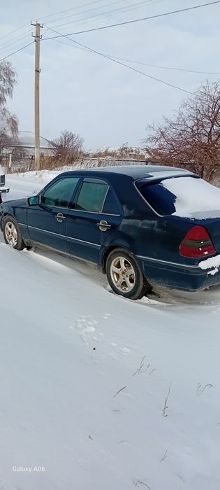 Продам Mercedes W202 - двигатель M111