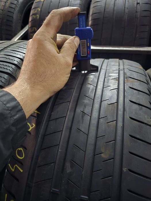 245 40 21 / 245/40/21 / 245/40R21 Bridgestone