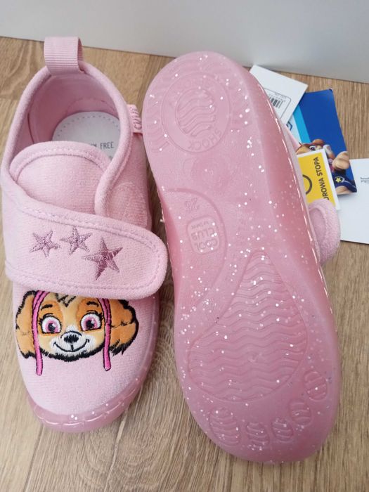 Papuci fete pentru gradinita marime 26 noi cu eticheta