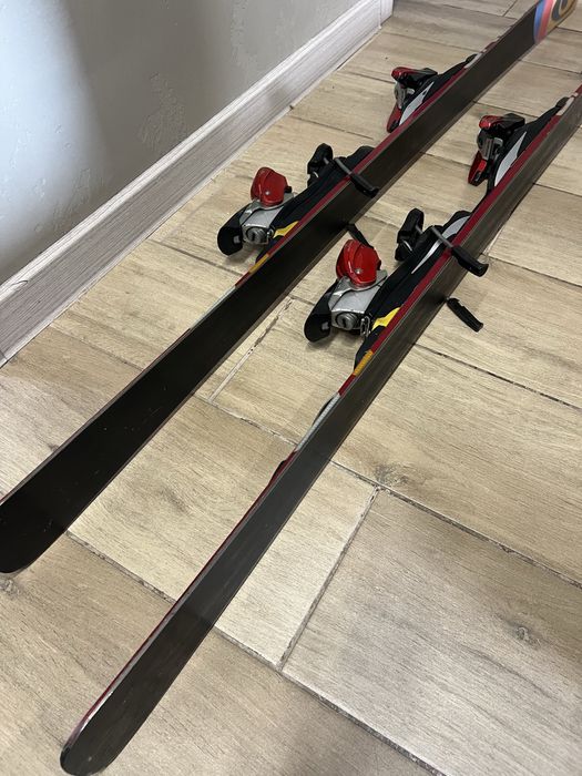 Продам лыжи SALOMON 160