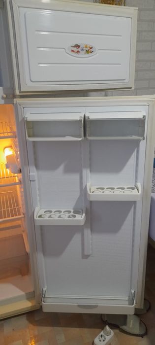 Продается Холодильник