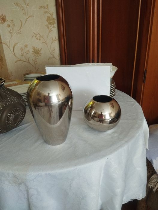 Вазы разные ,фруктовница