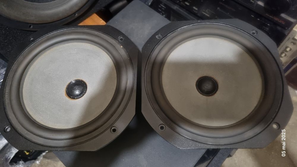 Difuzoare de bas Focal, 20cm,difuzoare  Tonsil 30cm/70w/8 ohmi