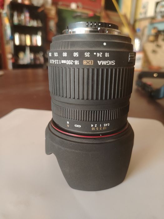 Sigma DC 18-200mm