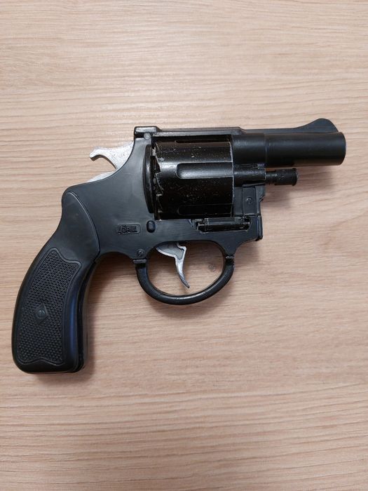 Руски капсов пистолет от соца!
 
made in USSR TBILISI.