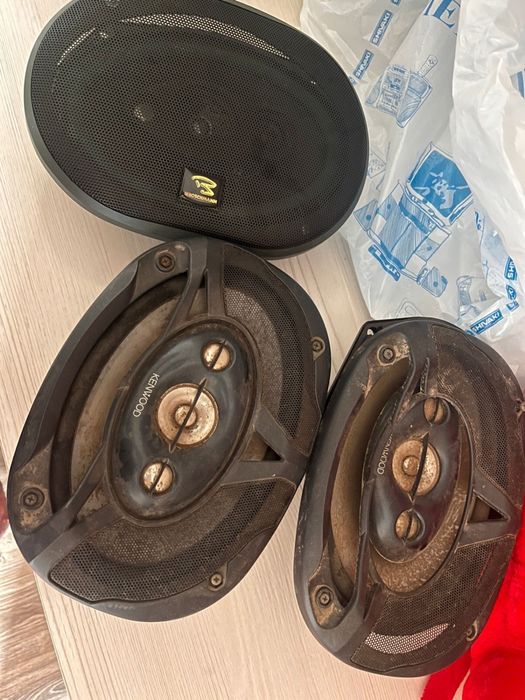 Колонки для машын