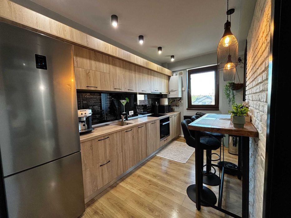 Persoana Fizica - Apartament liniștit, gata de locuit