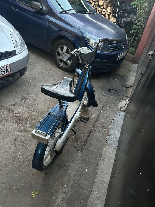 Vând Piaggio ciao