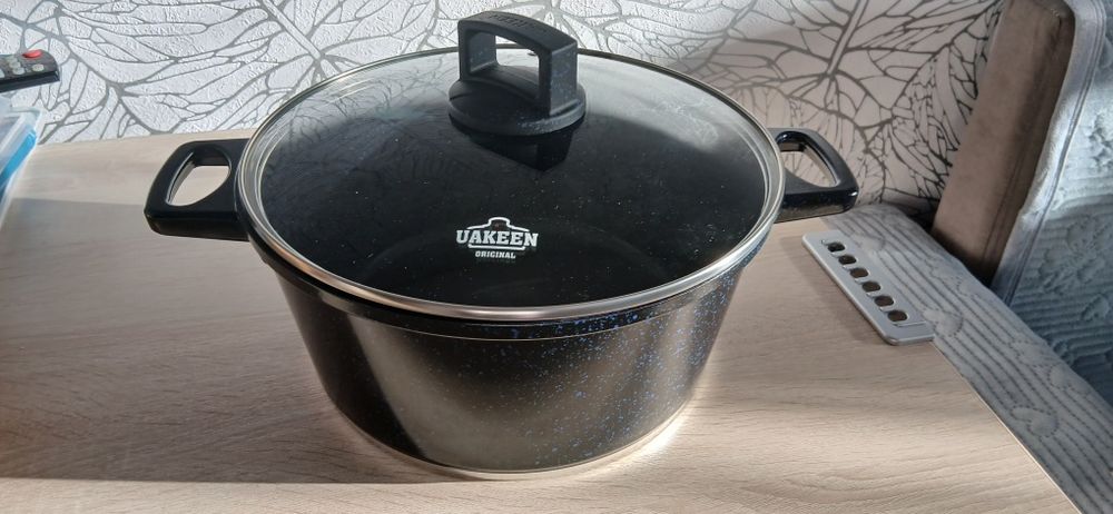 Казанок  новый в коробке