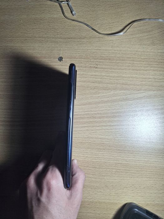 Продам самсунг s20fe