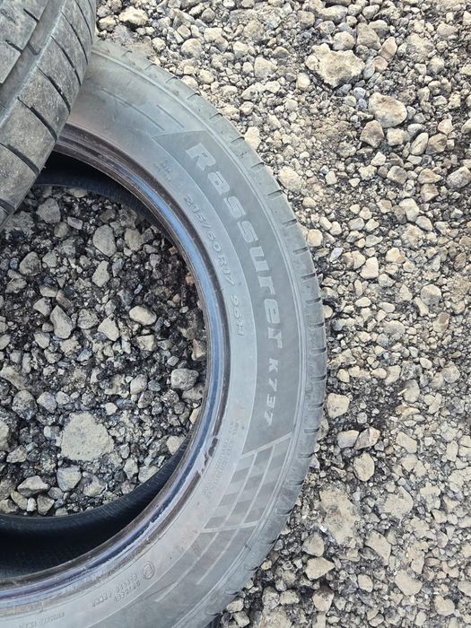 Продам шины в хорошем состояний R17  215/60