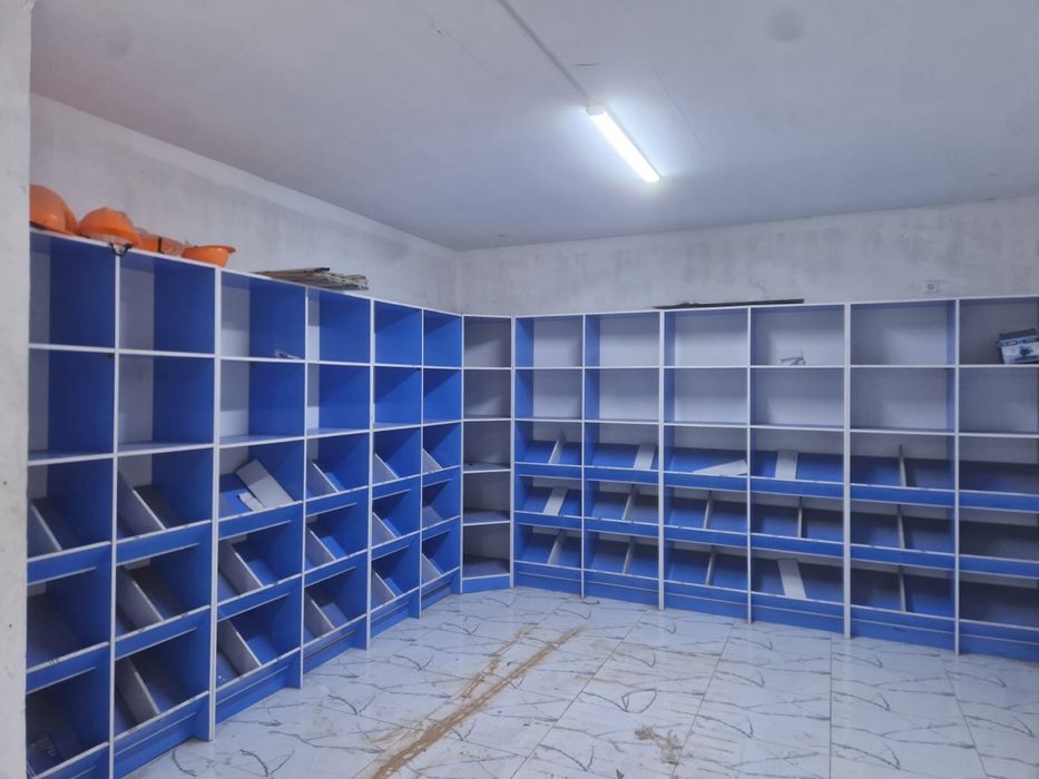 Мебель для магазины сатылады