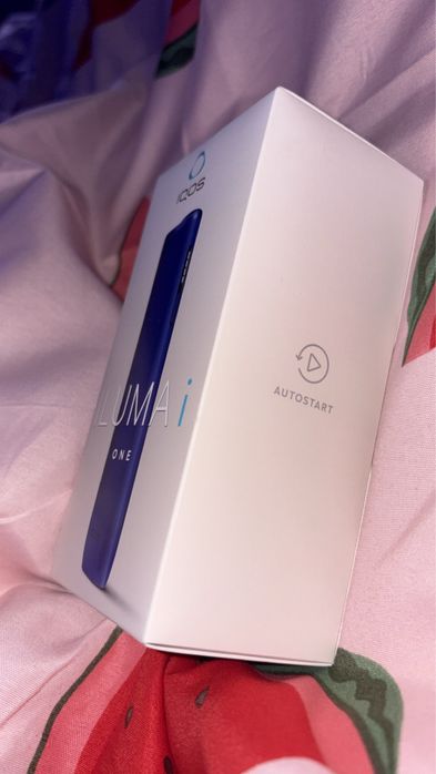 Aparat IQOS mov intr o componenta