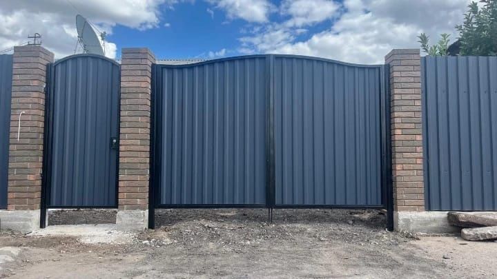 Ворота и заборы установкой