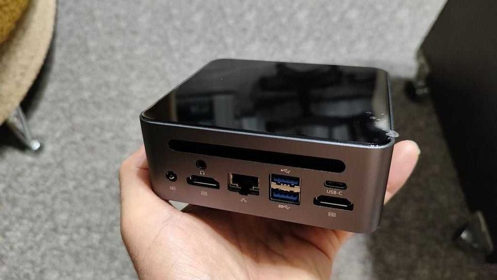 Игровой мини-ПК FIREBAT MN56 AMD Ryzen 7 5700U with Radeon Graphics