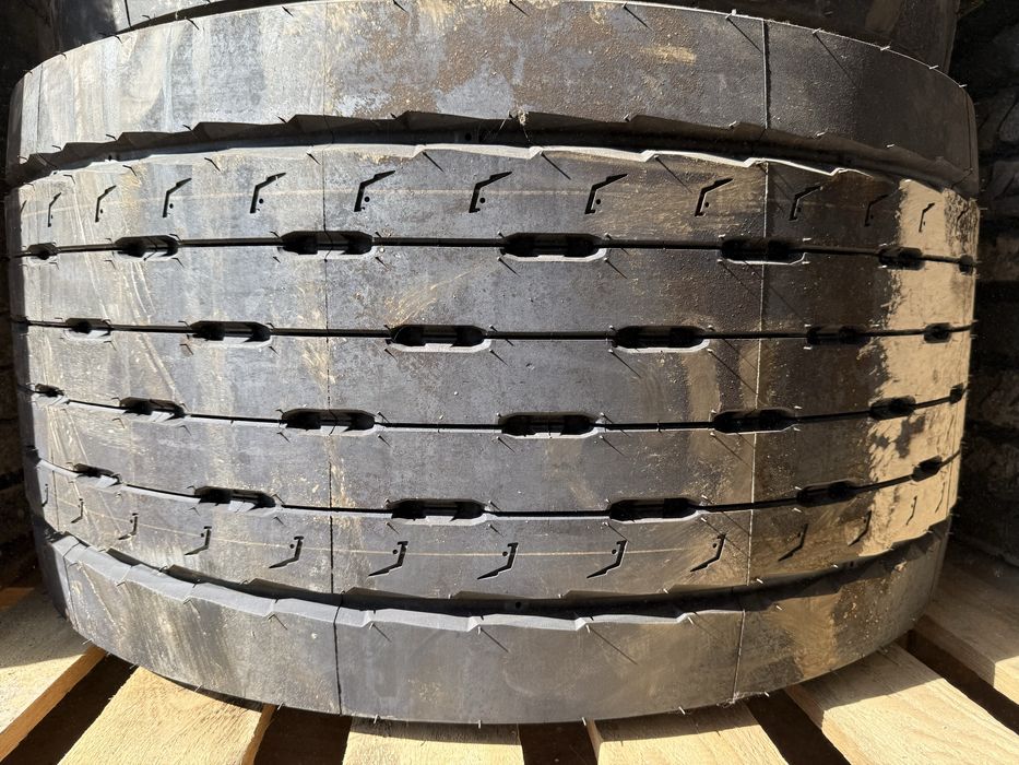 Anvelope Noi 445/45/19.5 Michelin