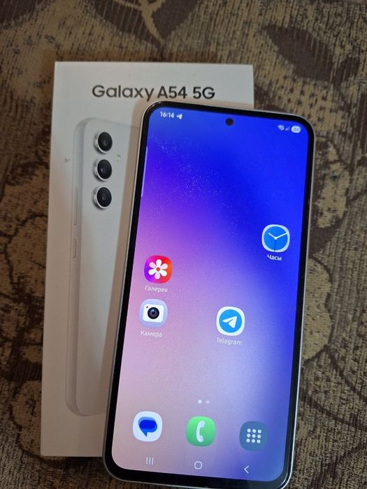 Самсунг А52 гелакси