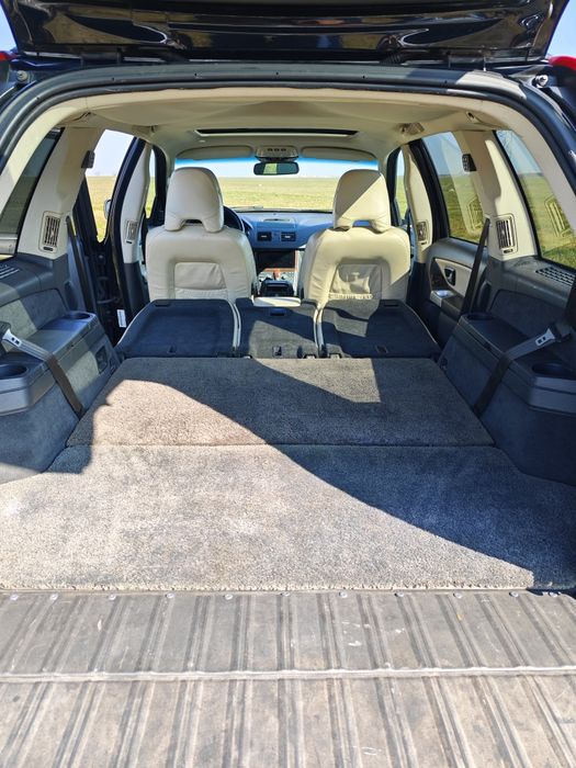 Volvo XC90 4.4 V8