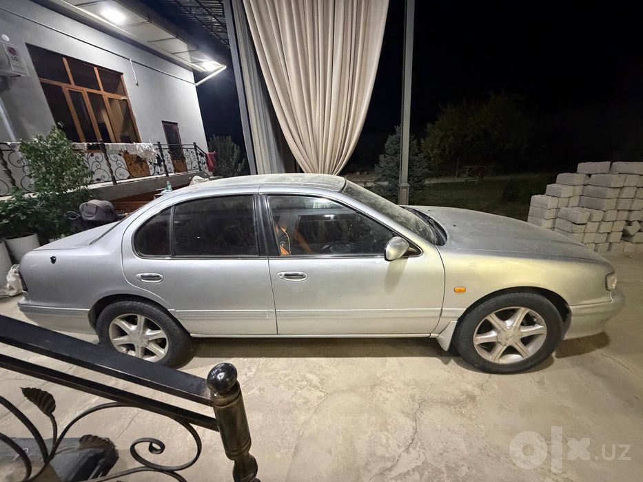 Nissan Maxima 32