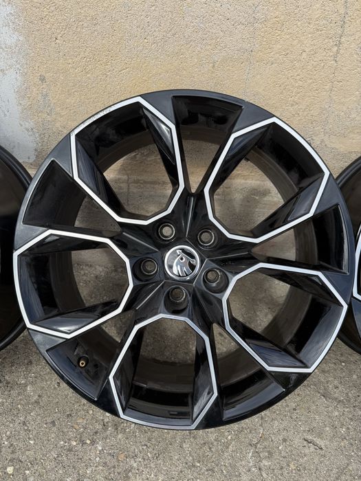 Jante Skoda Octavia Vrs Rs model Xtreme 7,5jx19et51 set 4buc