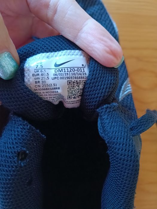 Маратонки Nike, размер 40.5