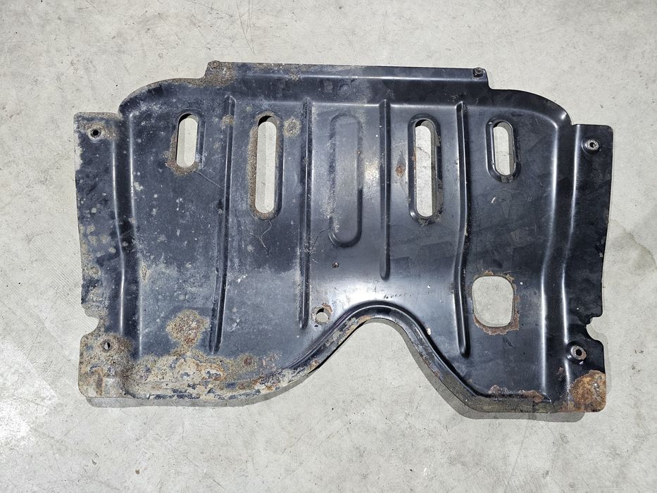 Scut Motor Dacia Renault second-hand, original , în  stare perfectă