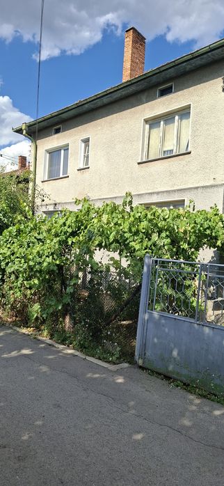Продажба на къща Костинброд
