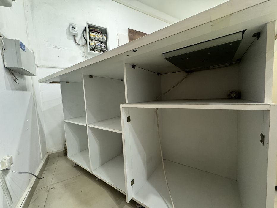 Продается гарнитур