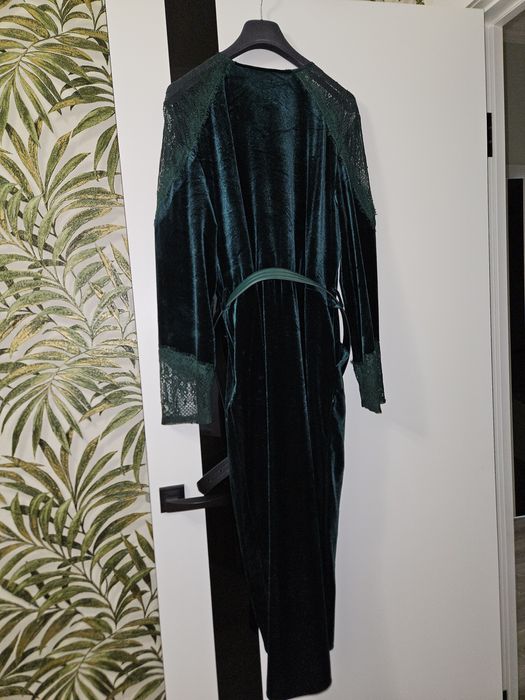 Бархатное платье