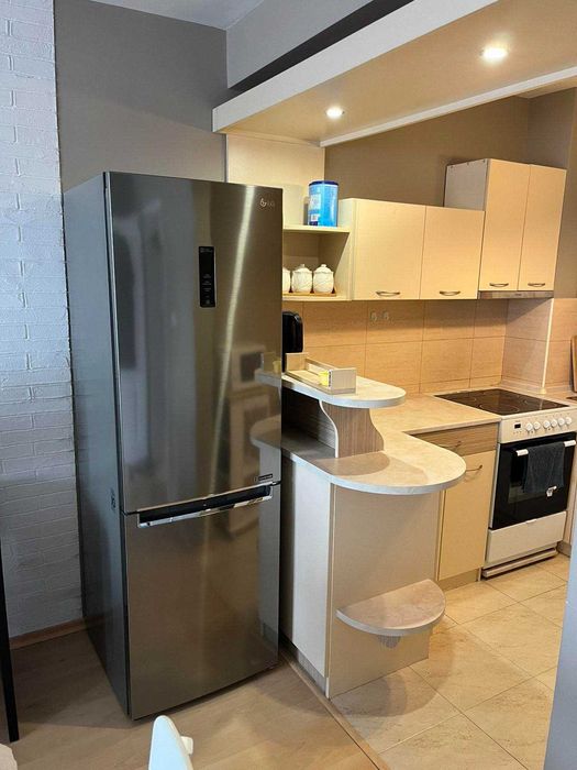 Дава се под наем Двустаен апартамент в София, Надежда 4 - 78 кв.м за 611.49 € - Снимка #4