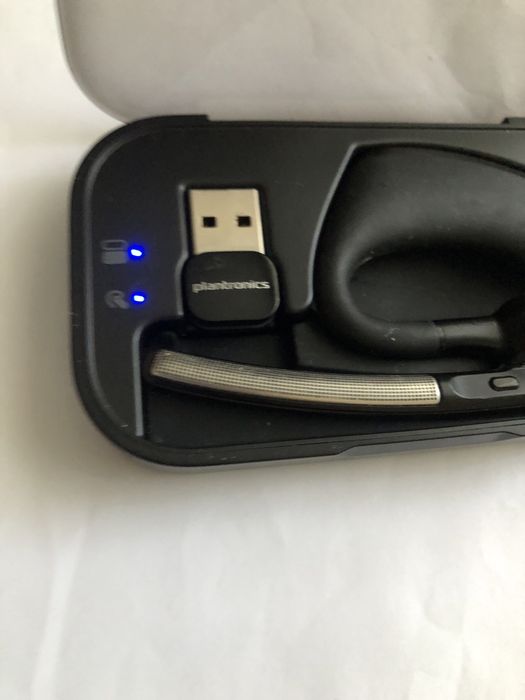 Casca Plantronics Voyager Legend +dock portabil, Caller ID, 7h
