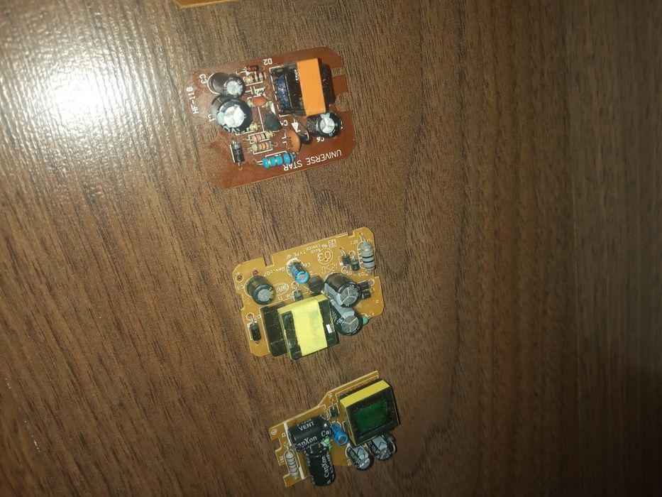 Блок питания 5В 0.5А