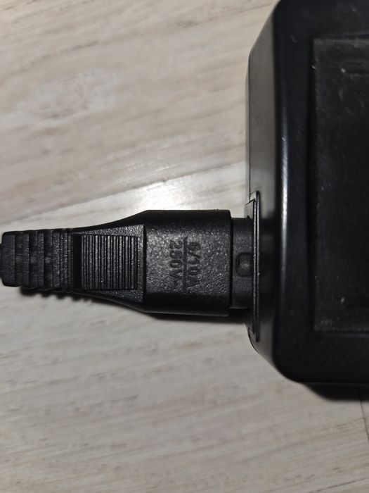 Nikon MH-18a зарядка