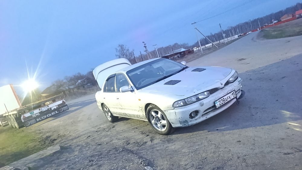 Продам Митсубиси Галант 7 двигатель 6А12 автомат