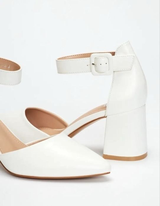 Продается туфли почти новые