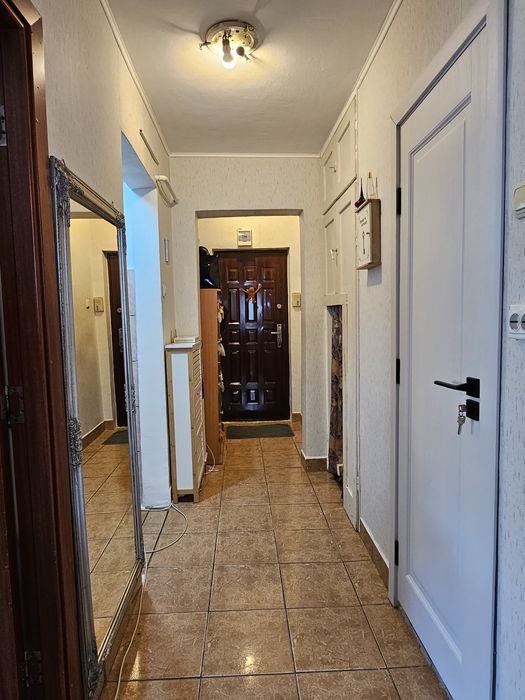 Apartament 2 camere decomandat