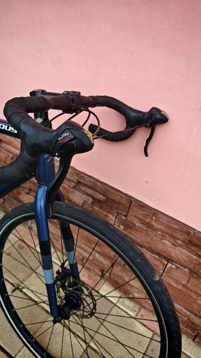 Bicicleta gravel Serious Gravix One