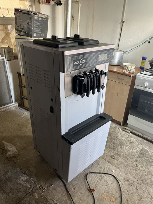 Мороженный аппарат