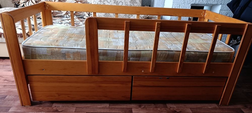 Кровать деревянная 70×175